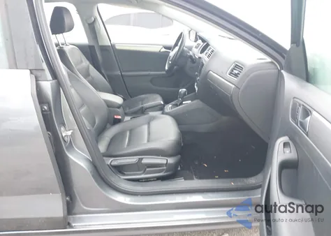 2017 Volkswagen Jetta 1.4T Se from USA, damaged, VIN 3VWDB7AJ2HM331292